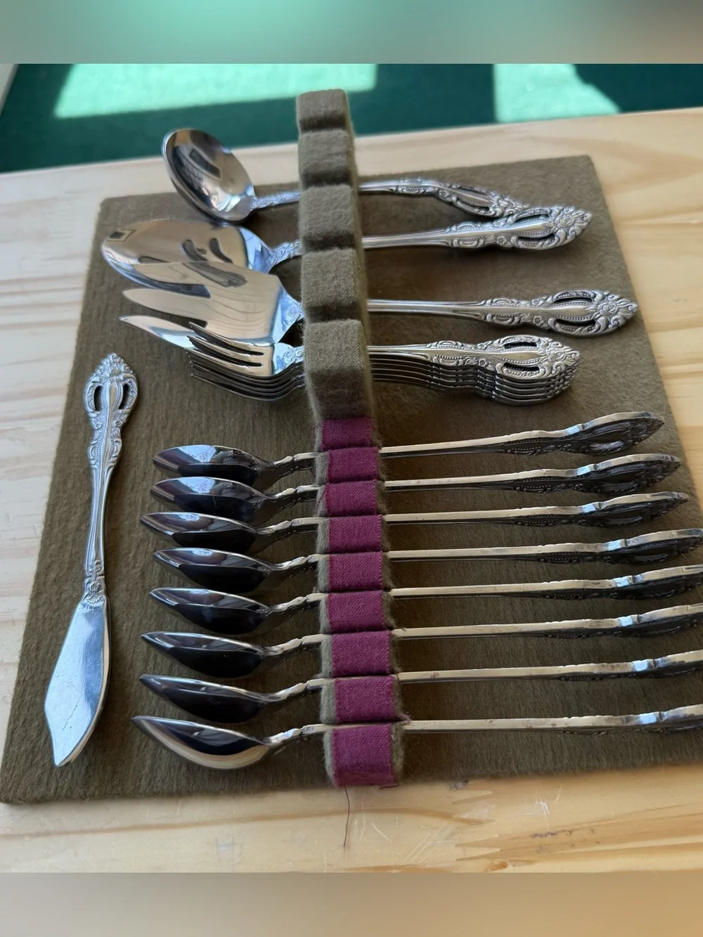 Vintage Orleans Silver Royal Rose 19pc Stainless Flatware Set Japan
